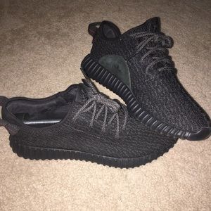 Yeezy 350 boost pirate black (2016)